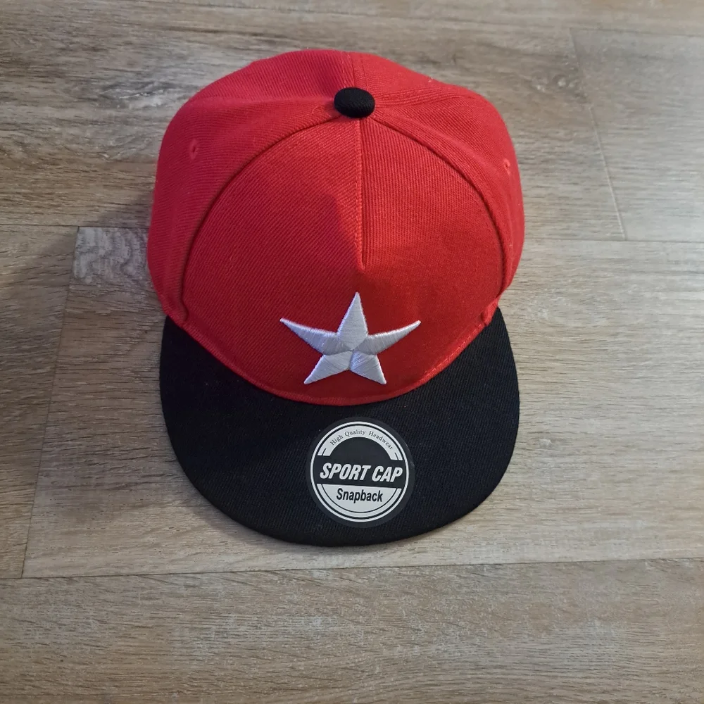 Red & Black Kid's Cap with White Star Kids Snapback Baseball Hat O/S NWOT